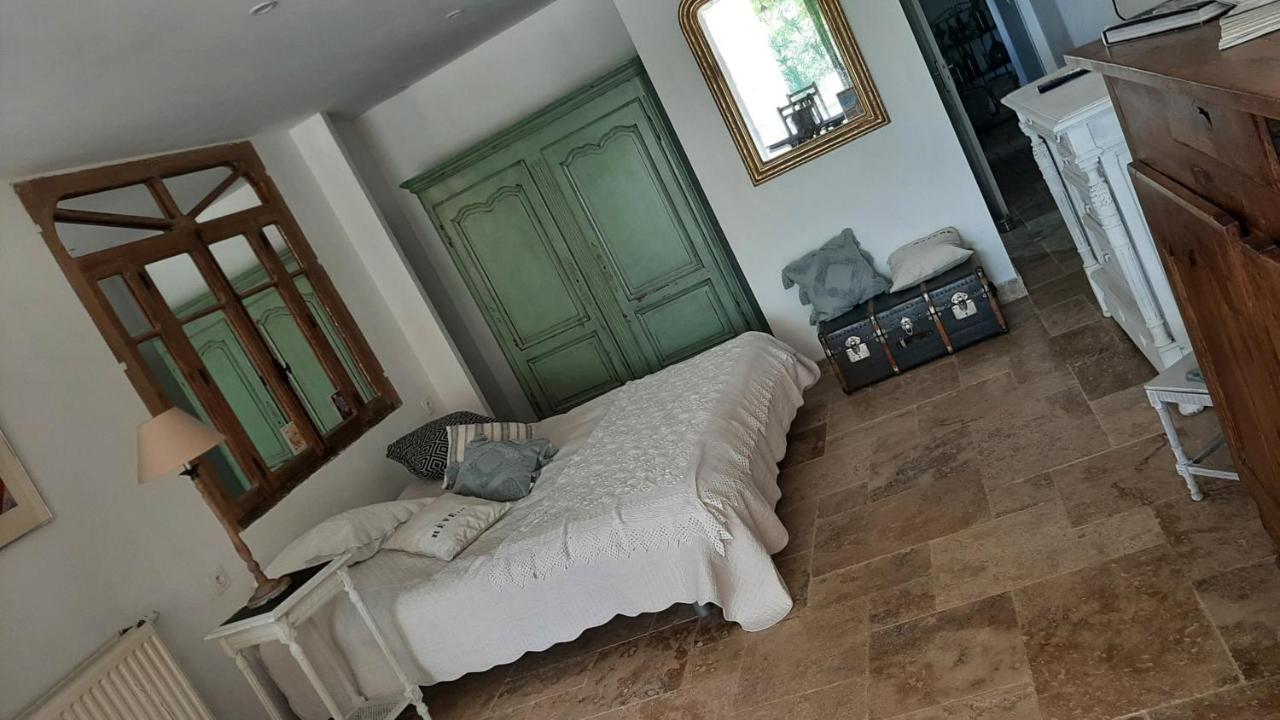 Charmant Studio Dans Maison D'Hote Dans Un Ecrin De Verdure Saint-Martin-le-Redon Exterior foto